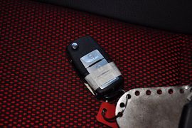 2014款东风风行景逸LV