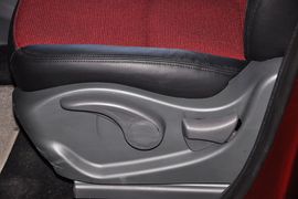 2014款东风风行景逸LV