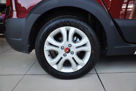 2014款东风风行景逸LV