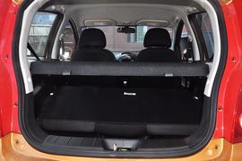 2013款江淮悦悦1.0L手动豪华型