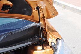 2013款江淮悦悦1.0L手动豪华型