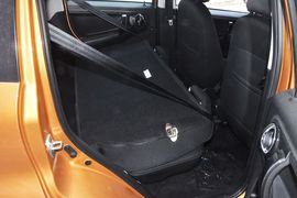 2013款江淮悦悦1.0L手动豪华型