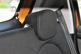 2013款江淮悦悦1.0L手动豪华型