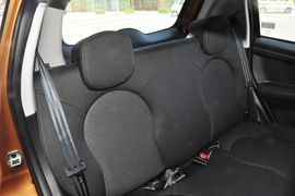 2013款江淮悦悦1.0L手动豪华型