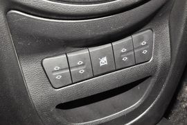 2013款江淮悦悦1.0L手动豪华型