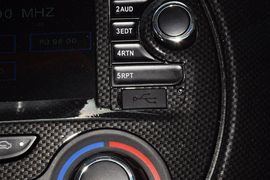 2013款江淮悦悦1.0L手动豪华型