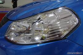 铃木天语SX4两厢09上海车展实拍