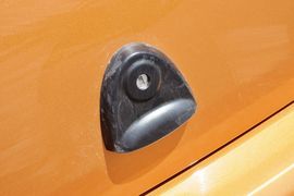 2013款江淮悦悦1.0L手动豪华型