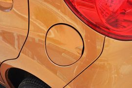 2013款江淮悦悦1.0L手动豪华型