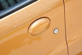 2013款江淮悦悦1.0L手动豪华型