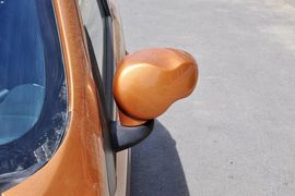 2013款江淮悦悦1.0L手动豪华型