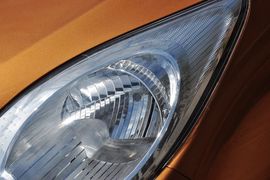 2013款江淮悦悦1.0L手动豪华型