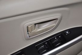 2014款东南V3菱悦1.5L手动亲民版