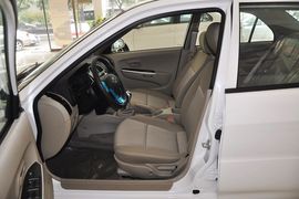 2014款东南V3菱悦1.5L手动亲民版