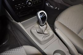 2014款东南V3菱悦1.5L手动亲民版