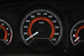 2014款东南V3菱悦1.5L手动亲民版