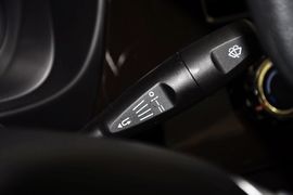 2014款东南V3菱悦1.5L手动亲民版