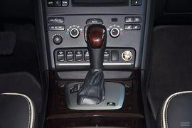 2013款沃尔沃XC90