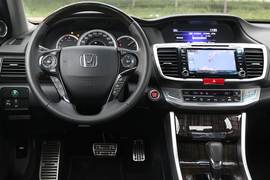 测试2014款本田雅阁3.0旗舰版