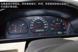 2013款郑州日产锐骐2.2T四驱试驾实拍