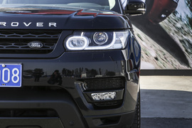 2014款路虎揽胜运动版试驾图解