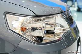 天津一汽威志三厢