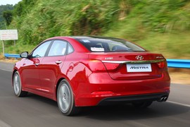 北京现代名图1.8L试驾