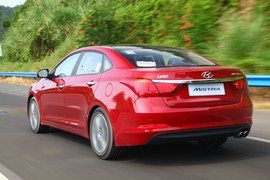 北京现代名图1.8L试驾