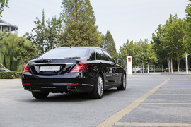 2014款奔驰S级试驾实拍