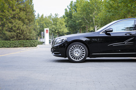 2014款奔驰S级试驾实拍