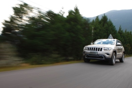 2014款3.0L大切诺基试驾