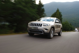 2014款3.0L大切诺基试驾