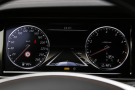 2014款奔驰S级试驾实拍