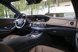 2014款奔驰S级试驾实拍