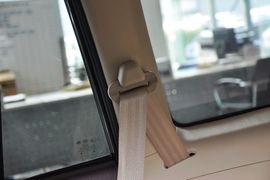 2013款海马普力马1.6L