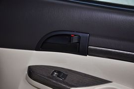 2013款海马普力马1.6L