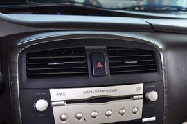 2013款海马普力马1.6L