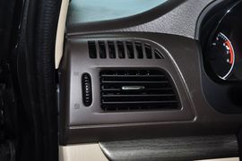 2013款海马普力马1.6L