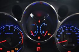 2013款海马普力马1.6L