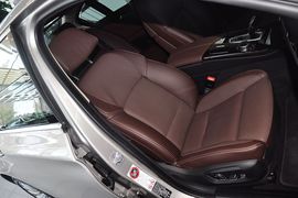 2014款宝马530Li豪华设计套装