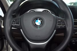 2014款宝马530Li豪华设计套装