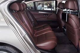 2014款宝马530Li豪华设计套装