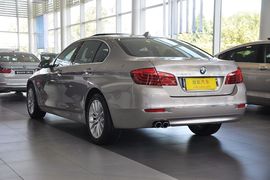 2014款宝马530Li豪华设计套装