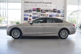 2014款宝马530Li豪华设计套装