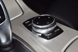 2014款宝马528i