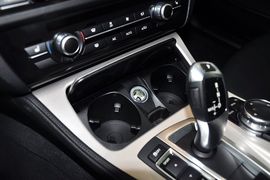 2014款宝马528i