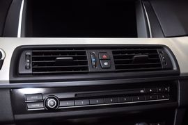 2014款宝马528i