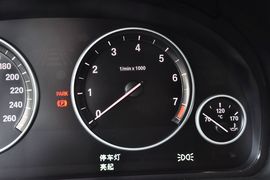 2014款宝马528i