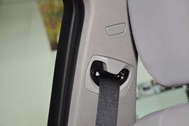 2013款华晨宝马316i运动设计套装