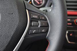 2013款华晨宝马316i运动设计套装